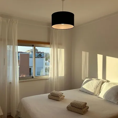 Garrett Apartment *